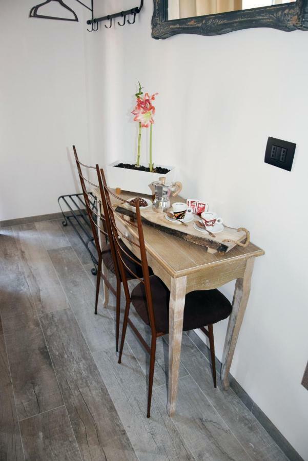 Bed and Breakfast Damiva à Rome Extérieur photo