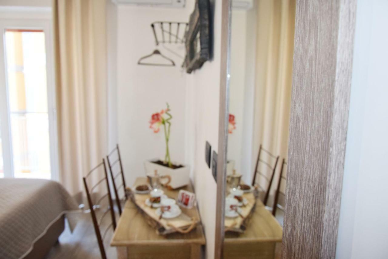 Bed and Breakfast Damiva à Rome Extérieur photo